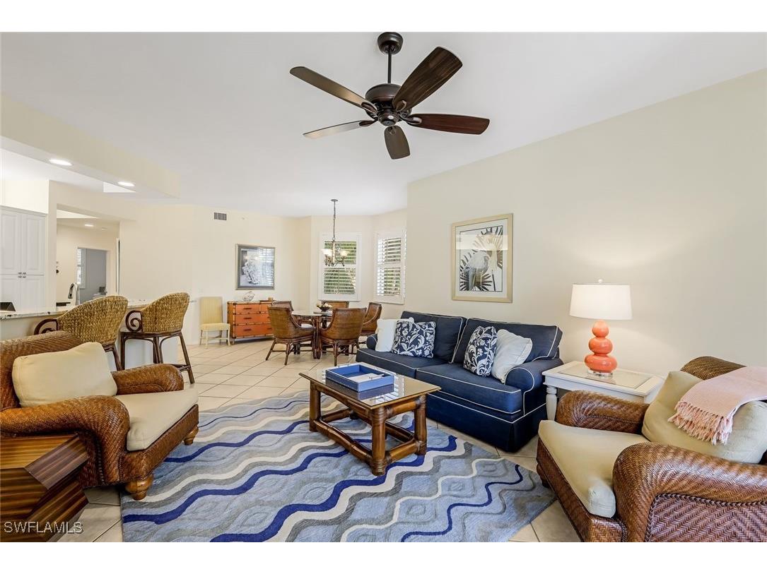 470 Launch Circle #V301 Naples FL 34108 225044820 image3