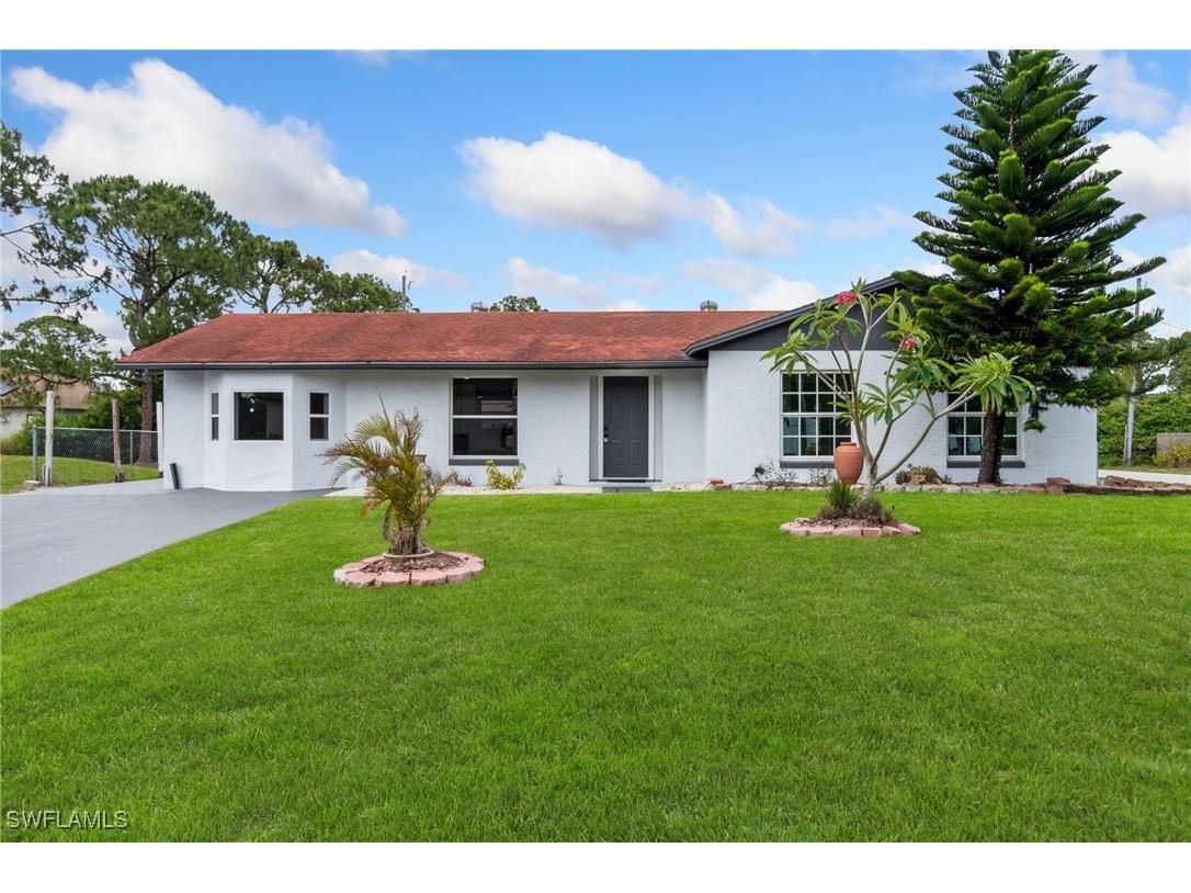 4700 3rd Street W Lehigh Acres FL 33971 225044593 image1