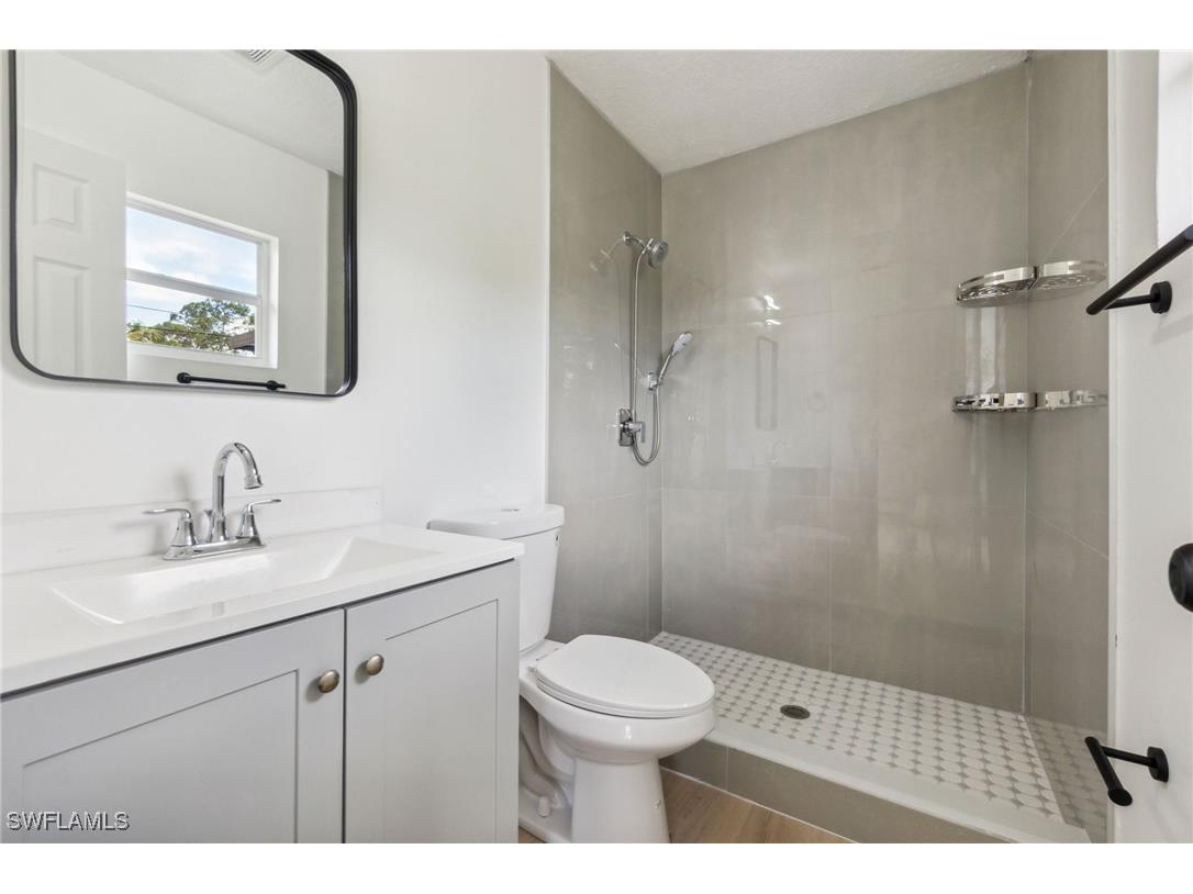 4700 3rd Street W Lehigh Acres FL 33971 225044593 image18