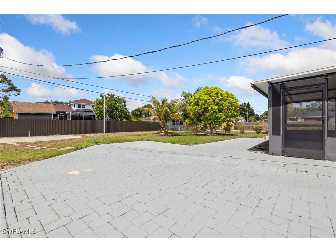 4700 3rd Street W Lehigh Acres FL 33971 225044593 image21