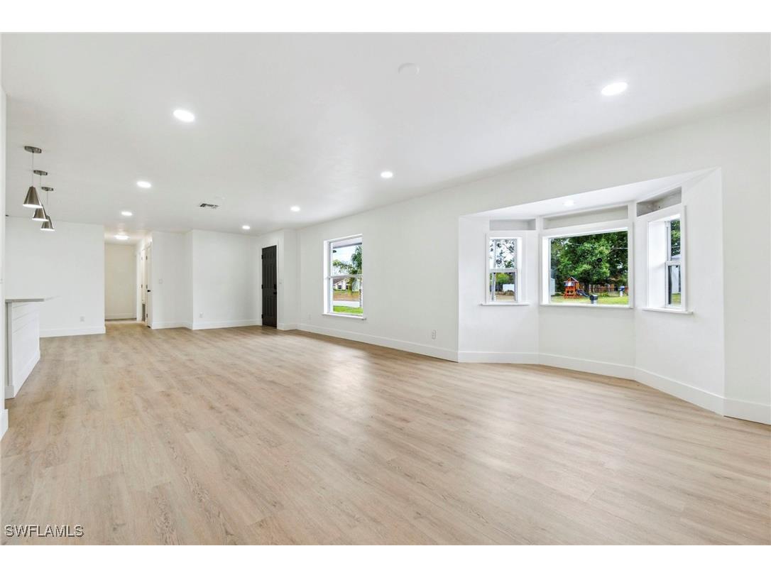 4700 3rd Street W Lehigh Acres FL 33971 225044593 image6