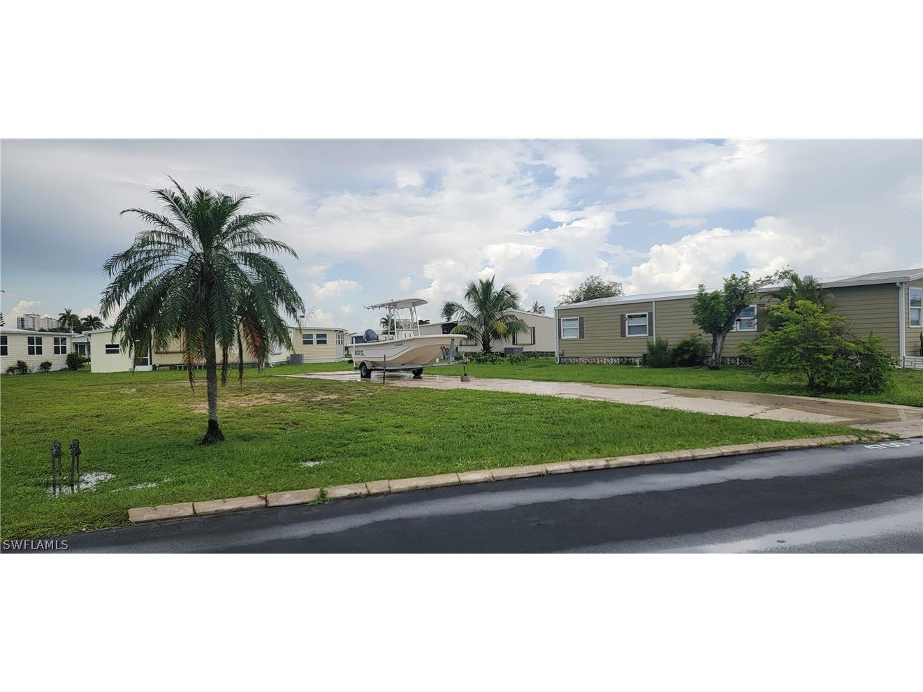 4700 Pago Pago Lane Bonita Springs FL 34134 224062839 image2