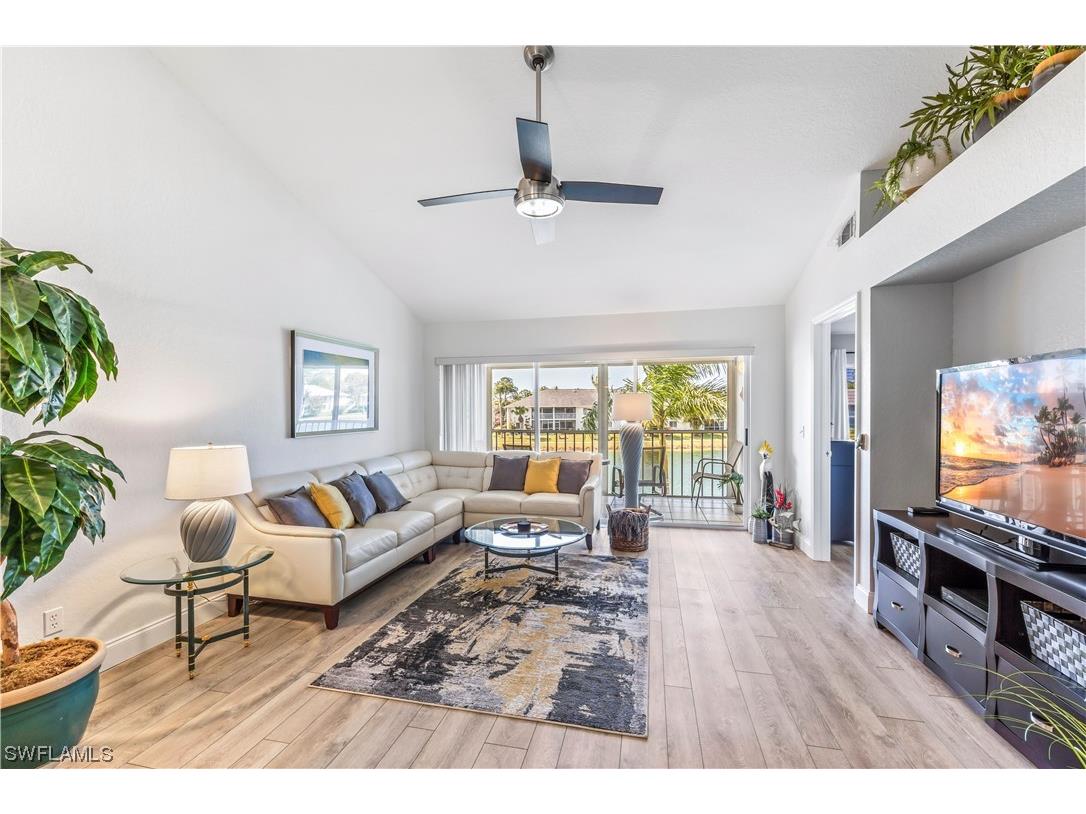 473 Gabriel Circle #2002 Naples FL 34104 224016896 image1