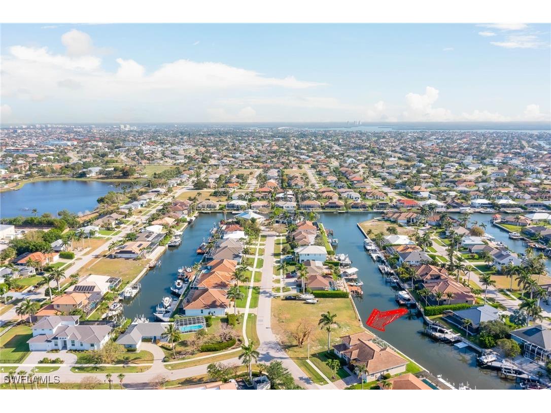 475 Barcelona Court Marco Island FL 34145 225041434 image3