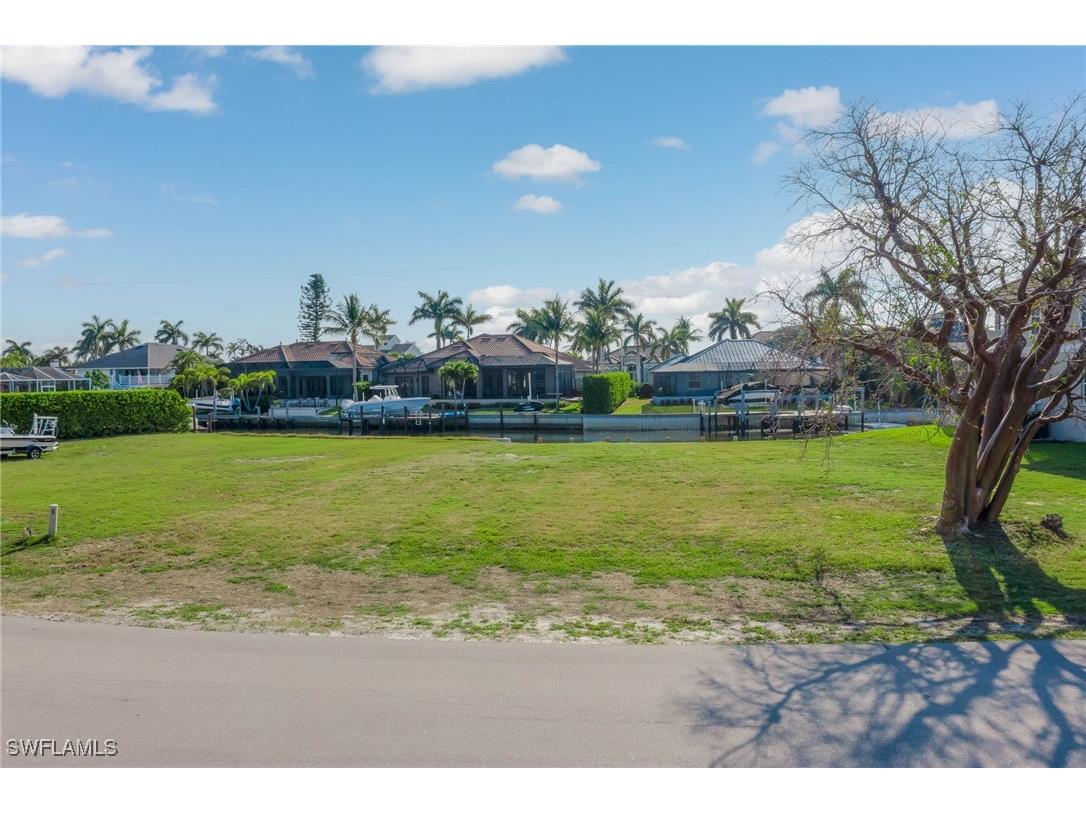 475 Barcelona Court Marco Island FL 34145 225041434 image8