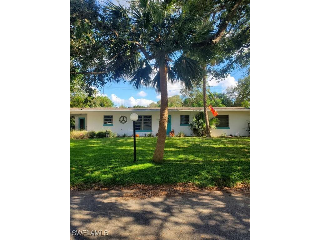4755 Bilmark Avenue Fort Myers FL 33901 224092686 image1