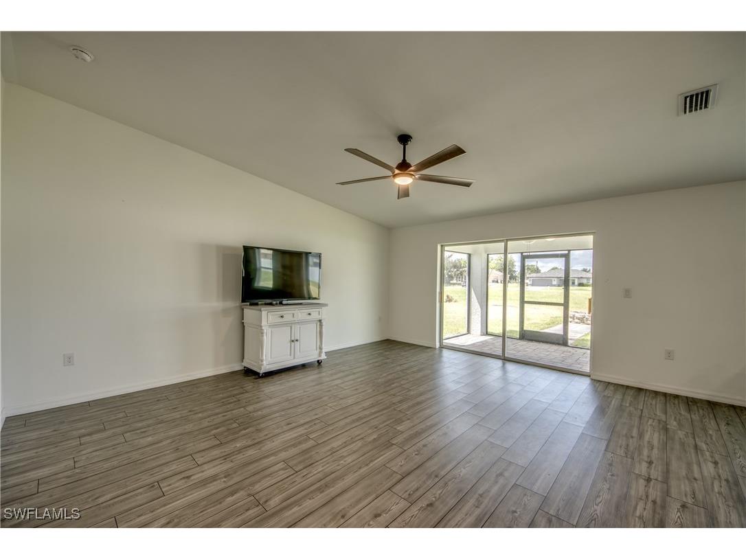476 NE 3rd Avenue Cape Coral FL 33909 224072581 image15