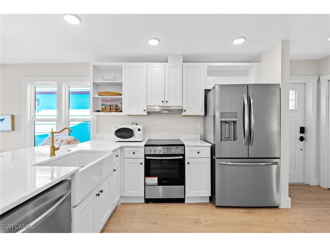 4760 Pine Island Road NW Matlacha FL 33993 225030349 image11