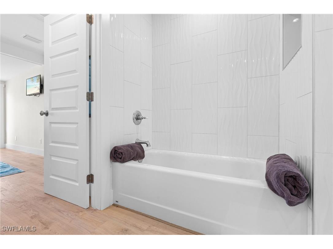 4760 Pine Island Road NW Matlacha FL 33993 225030349 image16