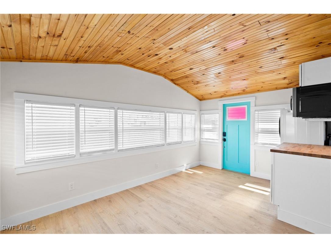 4760 Pine Island Road NW Matlacha FL 33993 225030349 image23