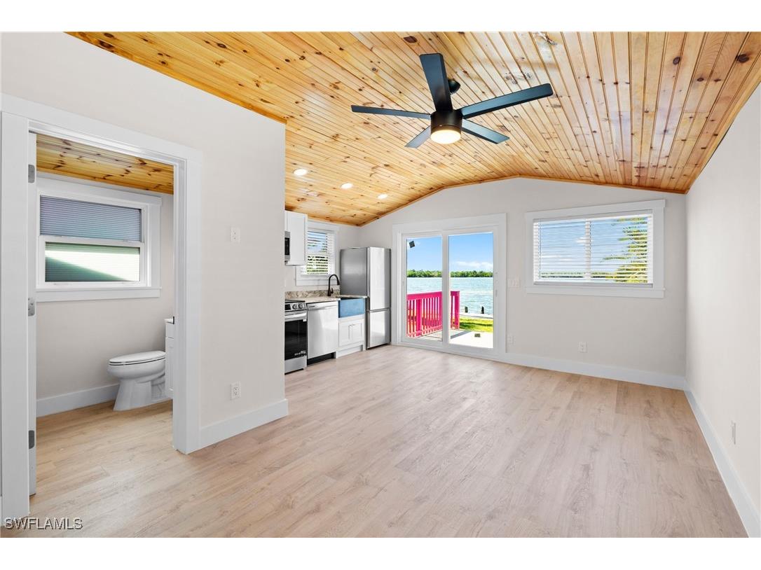 4760 Pine Island Road NW Matlacha FL 33993 225030349 image27