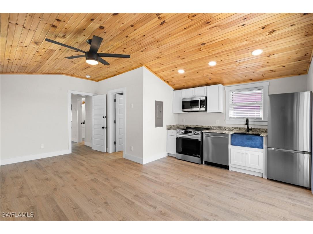 4760 Pine Island Road NW Matlacha FL 33993 225030349 image31