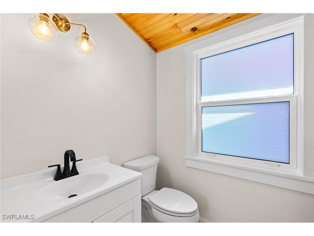 4760 Pine Island Road NW Matlacha FL 33993 225030349 image33