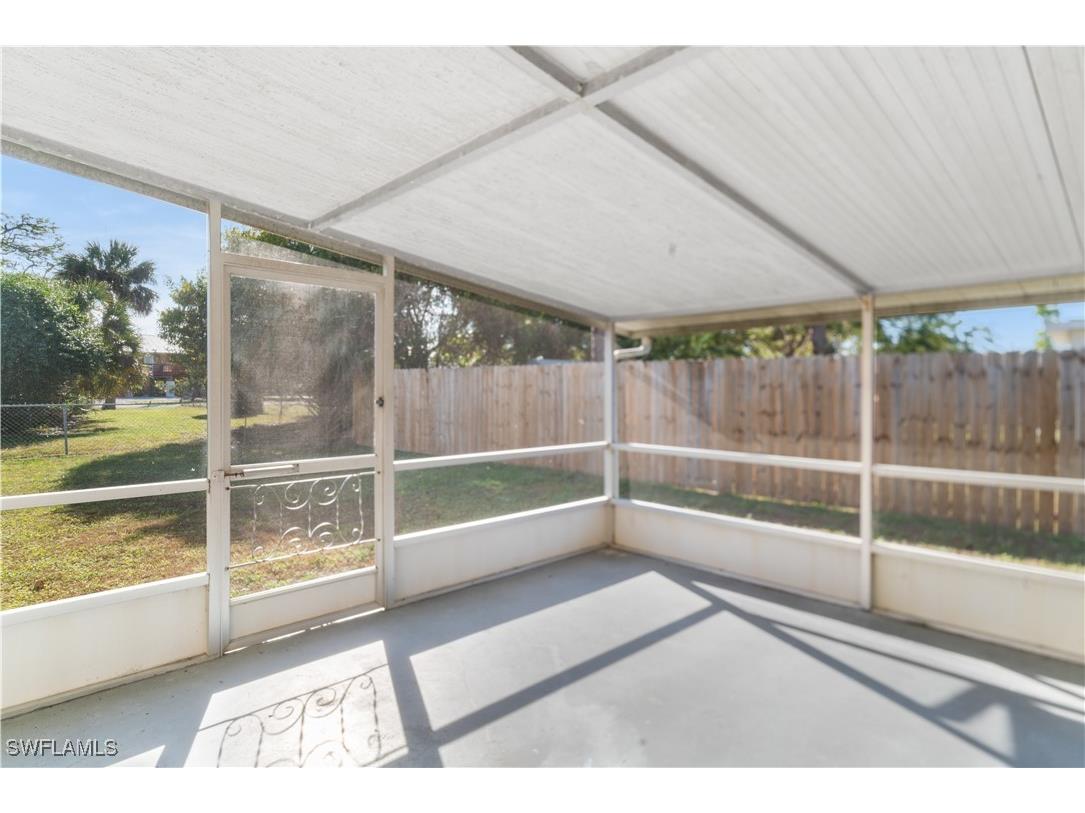 4820 Barcelona Circle Naples FL 34112 224099191 image13