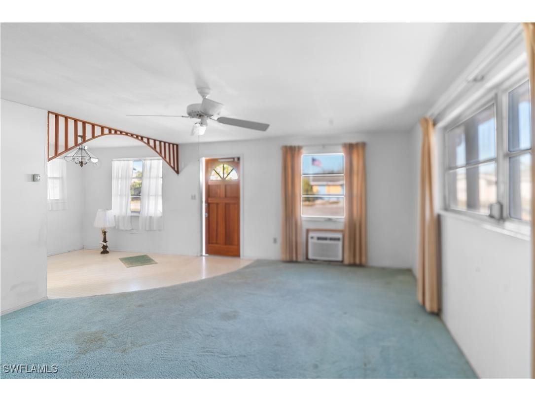 4820 Barcelona Circle Naples FL 34112 224099191 image3