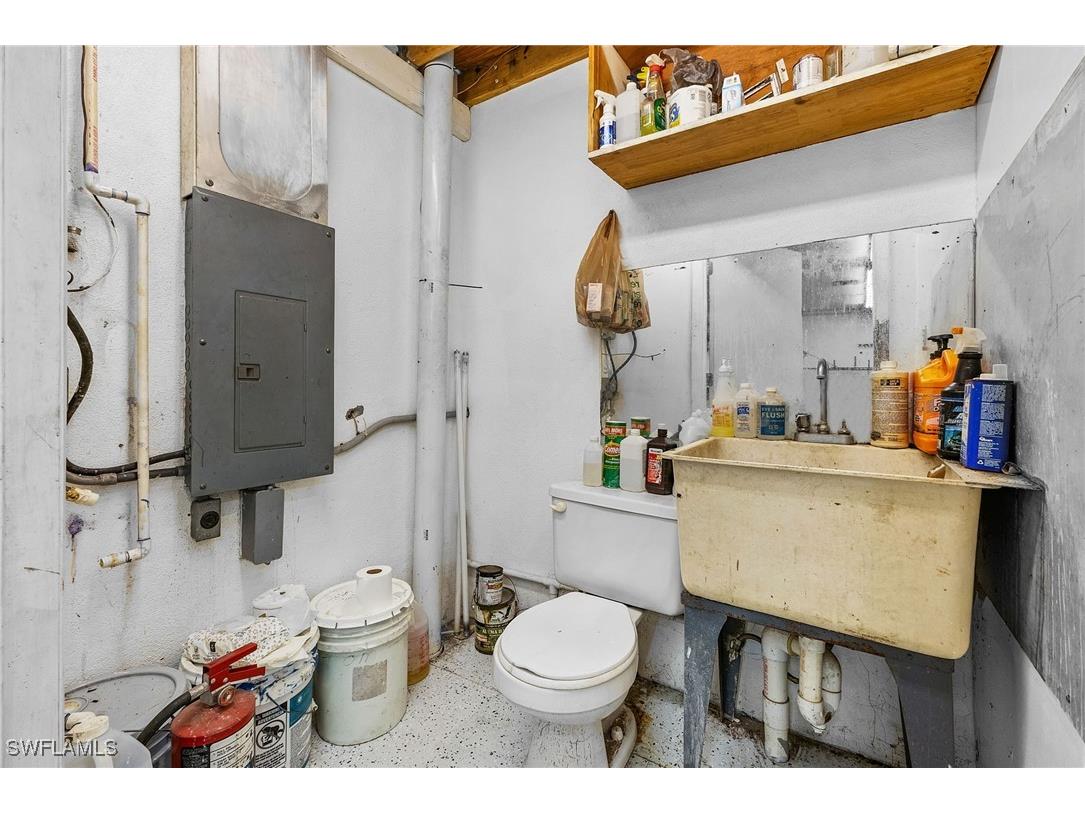 4826 E Riverside Drive Fort Myers FL 33905 225022749 image27