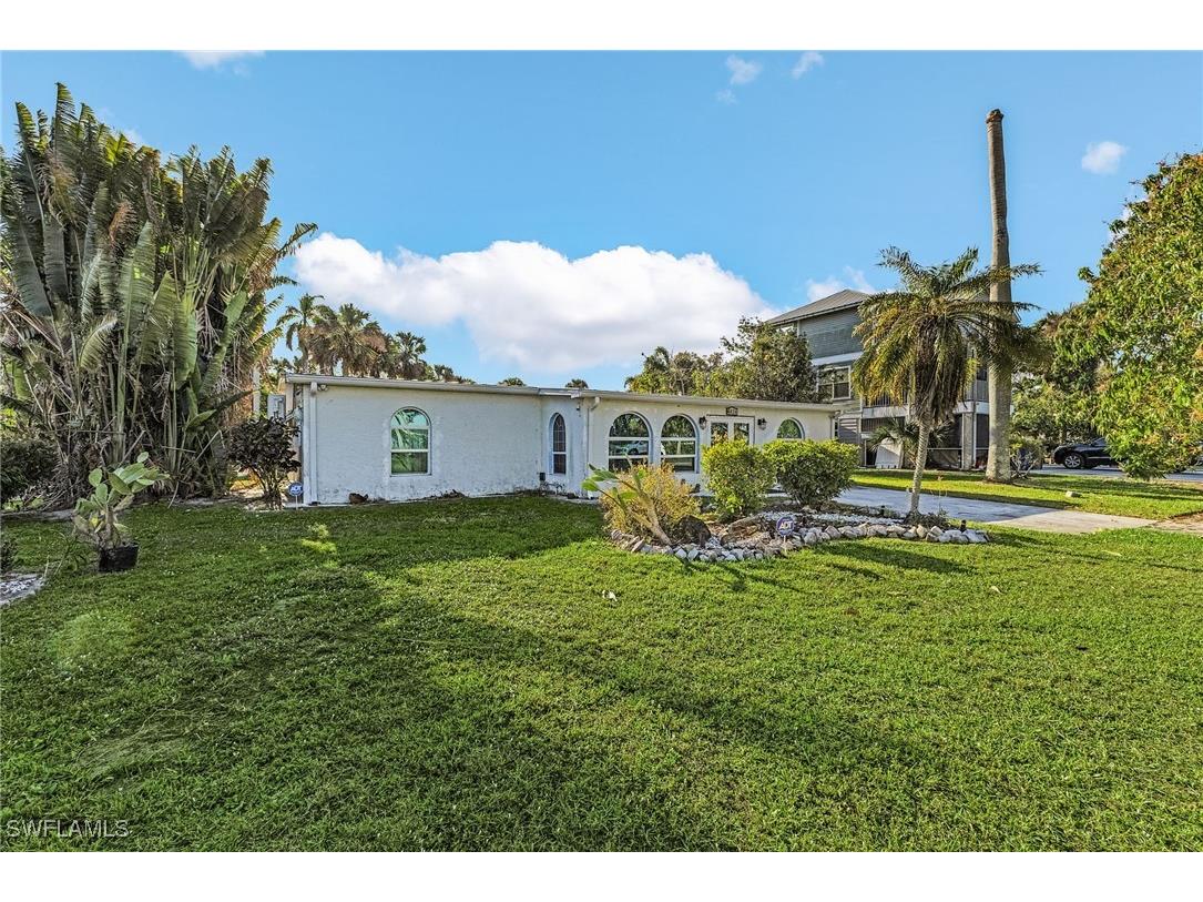 4826 E Riverside Drive Fort Myers FL 33905 225022749 image30