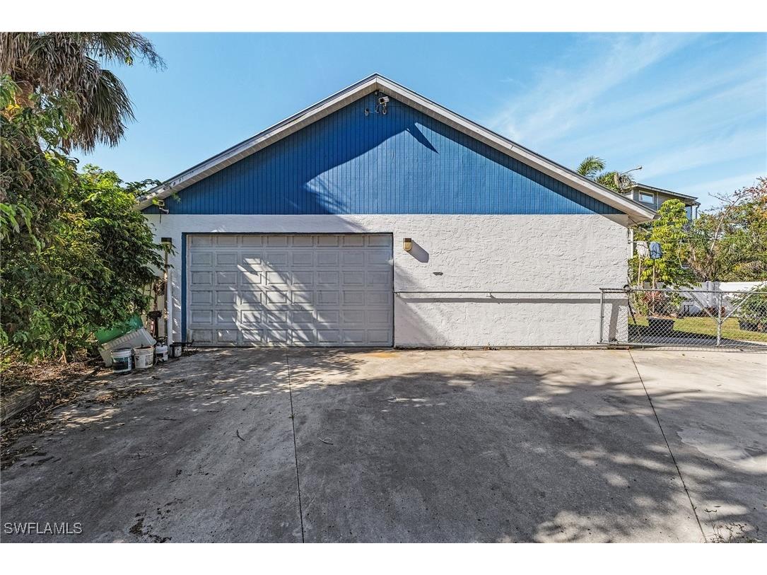 4826 E Riverside Drive Fort Myers FL 33905 225022749 image5