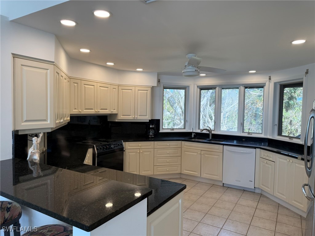 484 Gulf Bend Drive Captiva FL 33924 225029699 image19