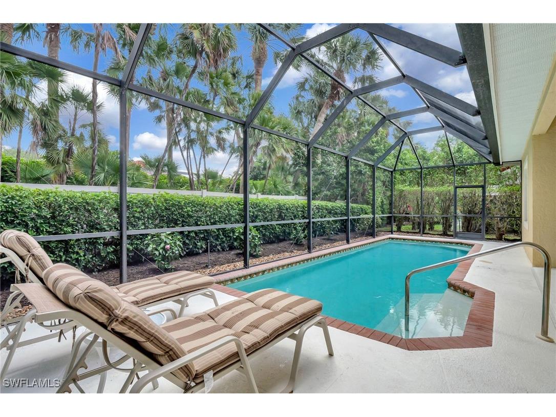4850 Europa Drive Naples FL 34105 225031359 image1