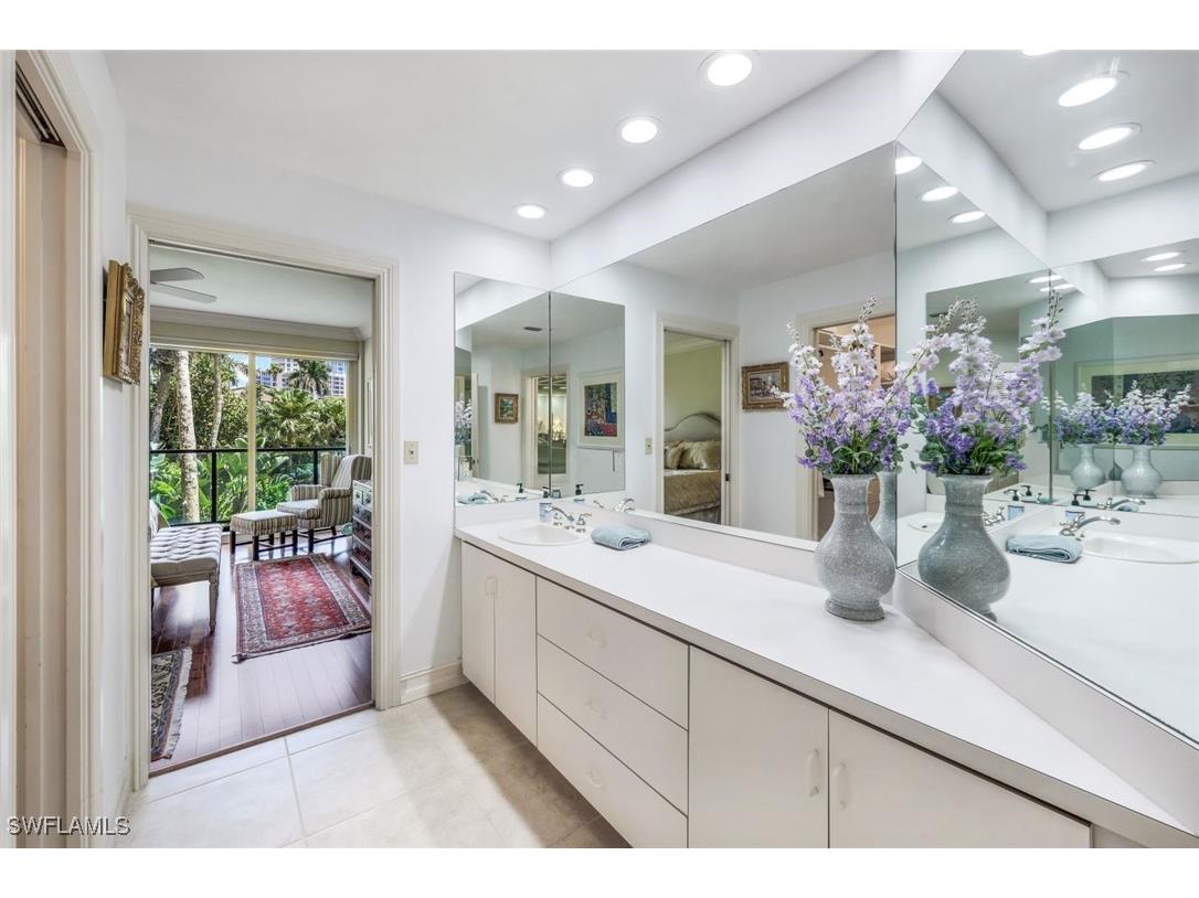 4901 Gulf Shore Boulevard N #104 Naples FL 34103 225044950 image9