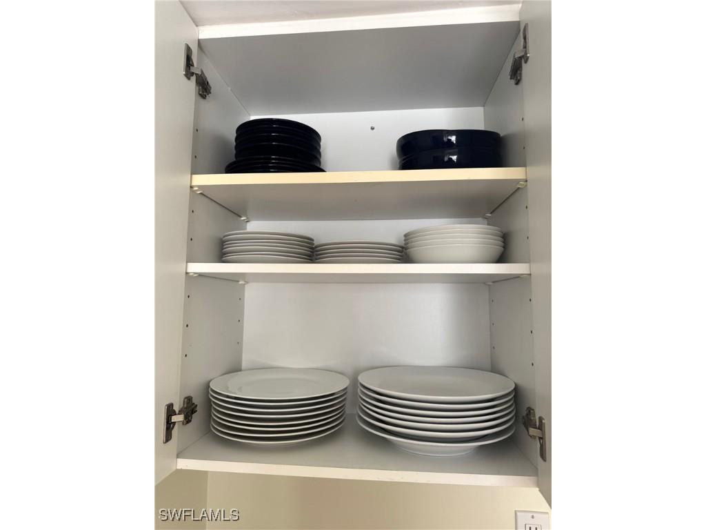 4907 Europa Drive Naples FL 34105 225037365 image26