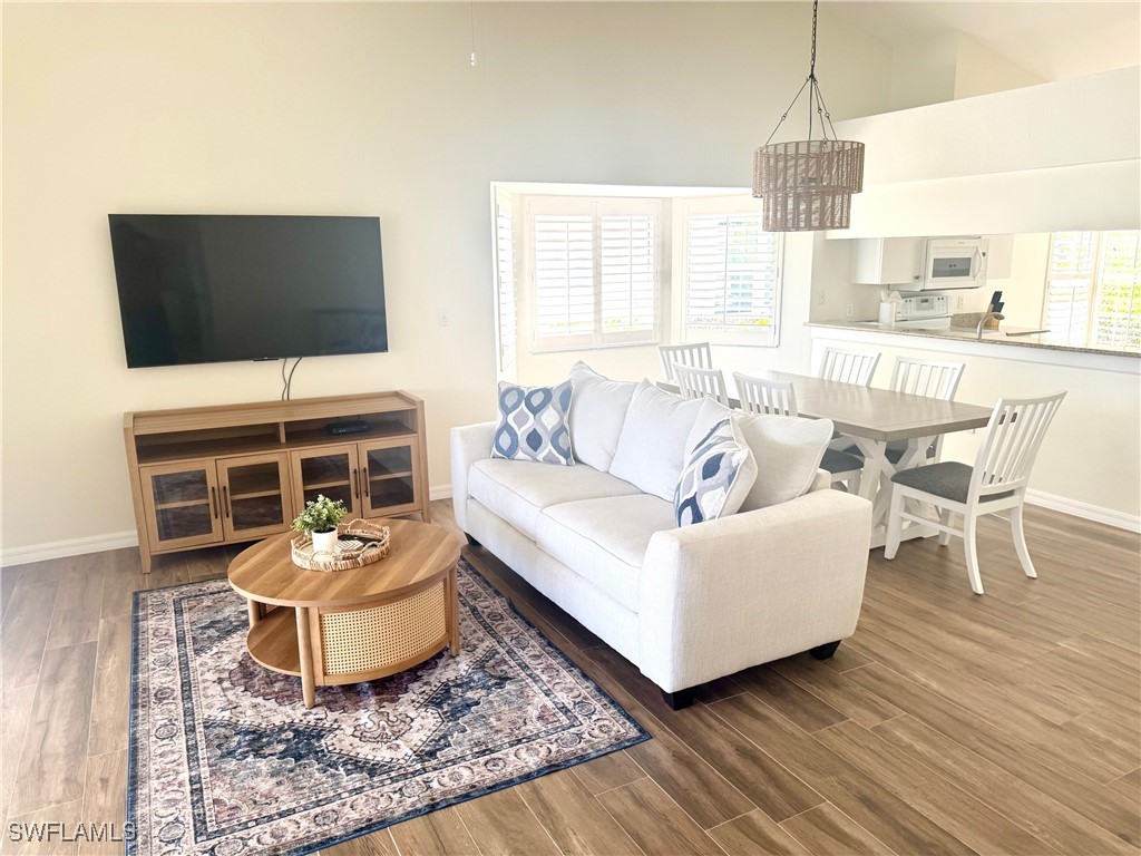 4907 Europa Drive Naples FL 34105 225037365 image28