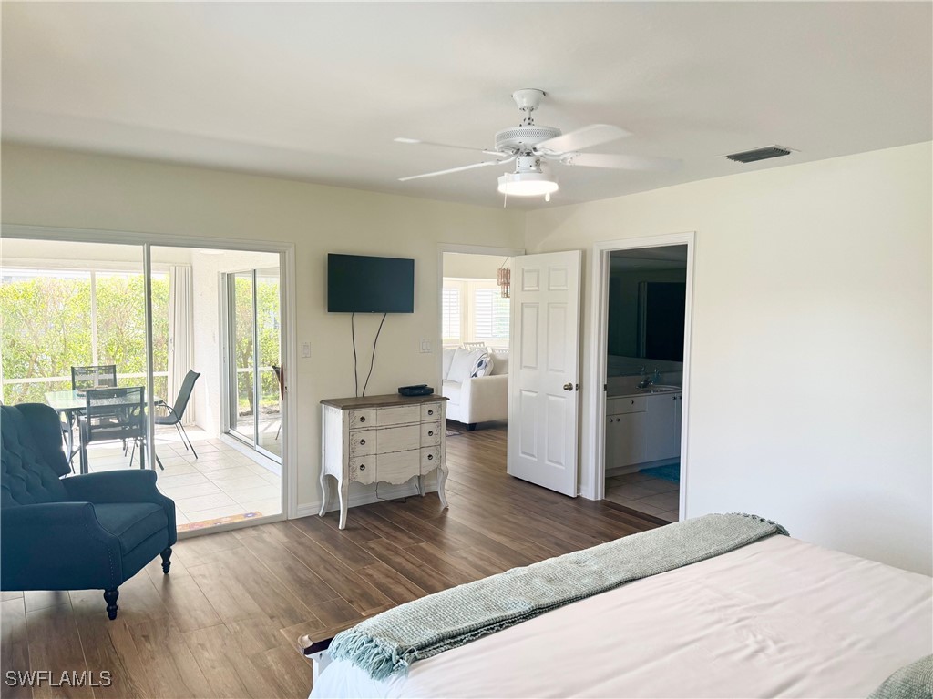 4907 Europa Drive Naples FL 34105 225037365 image6