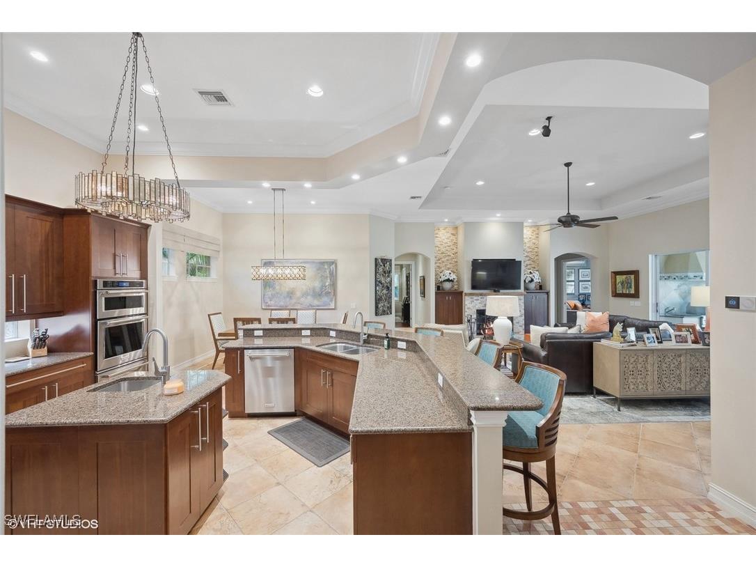 4908 Rustic Oaks Circle Naples FL 34105 224086594 image21