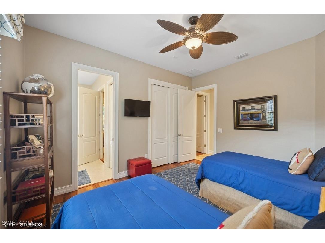 4908 Rustic Oaks Circle Naples FL 34105 224086594 image39