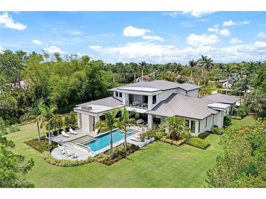 493 Carica Road Naples FL 34108 225046903 image2