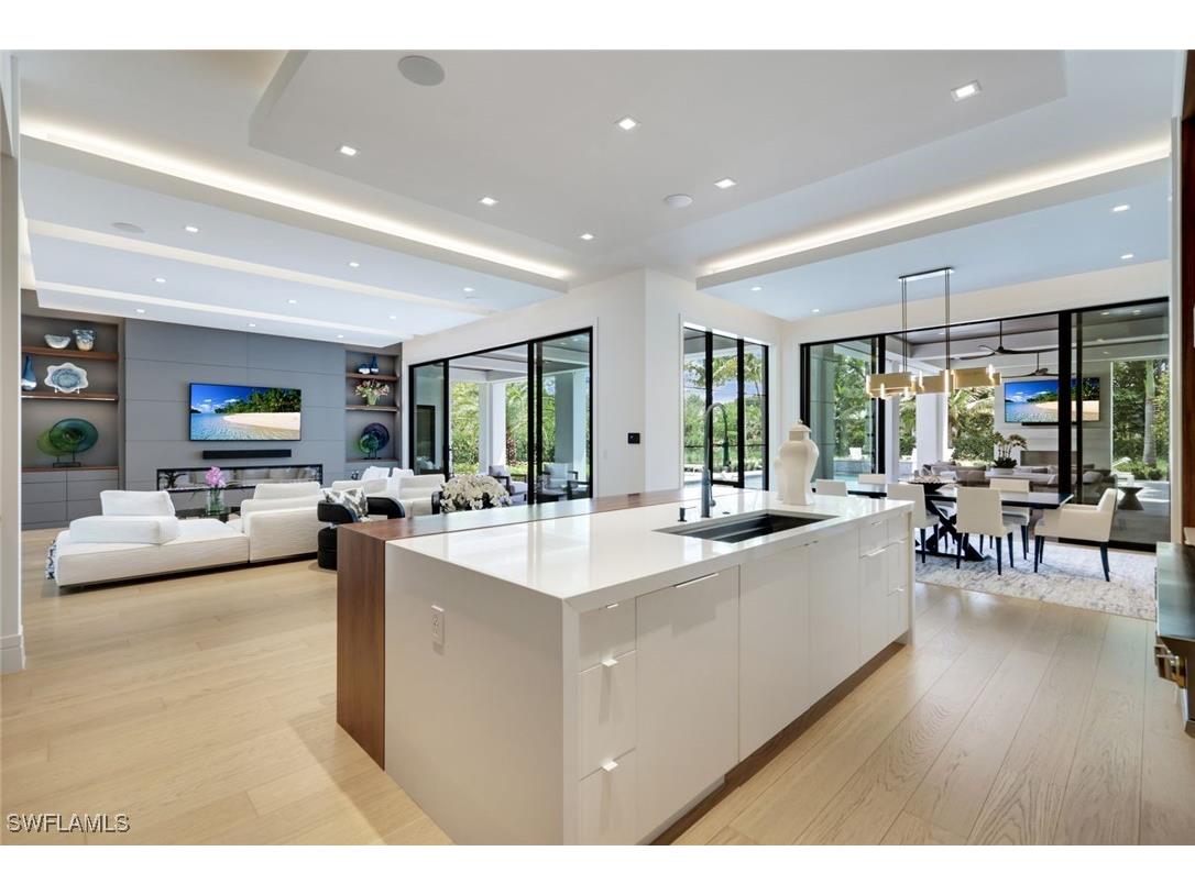 493 Carica Road Naples FL 34108 225046903 image8