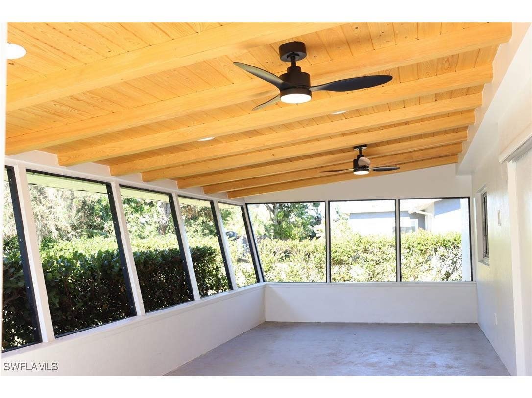 4937 Royal Palm Drive Estero FL 33928 225028660 image25