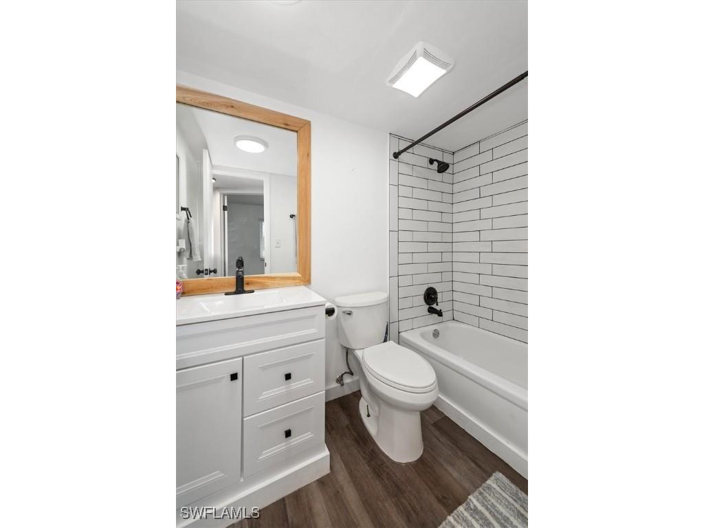 499 Forest Lakes Boulevard #306 Naples FL 34105 225051117 image19