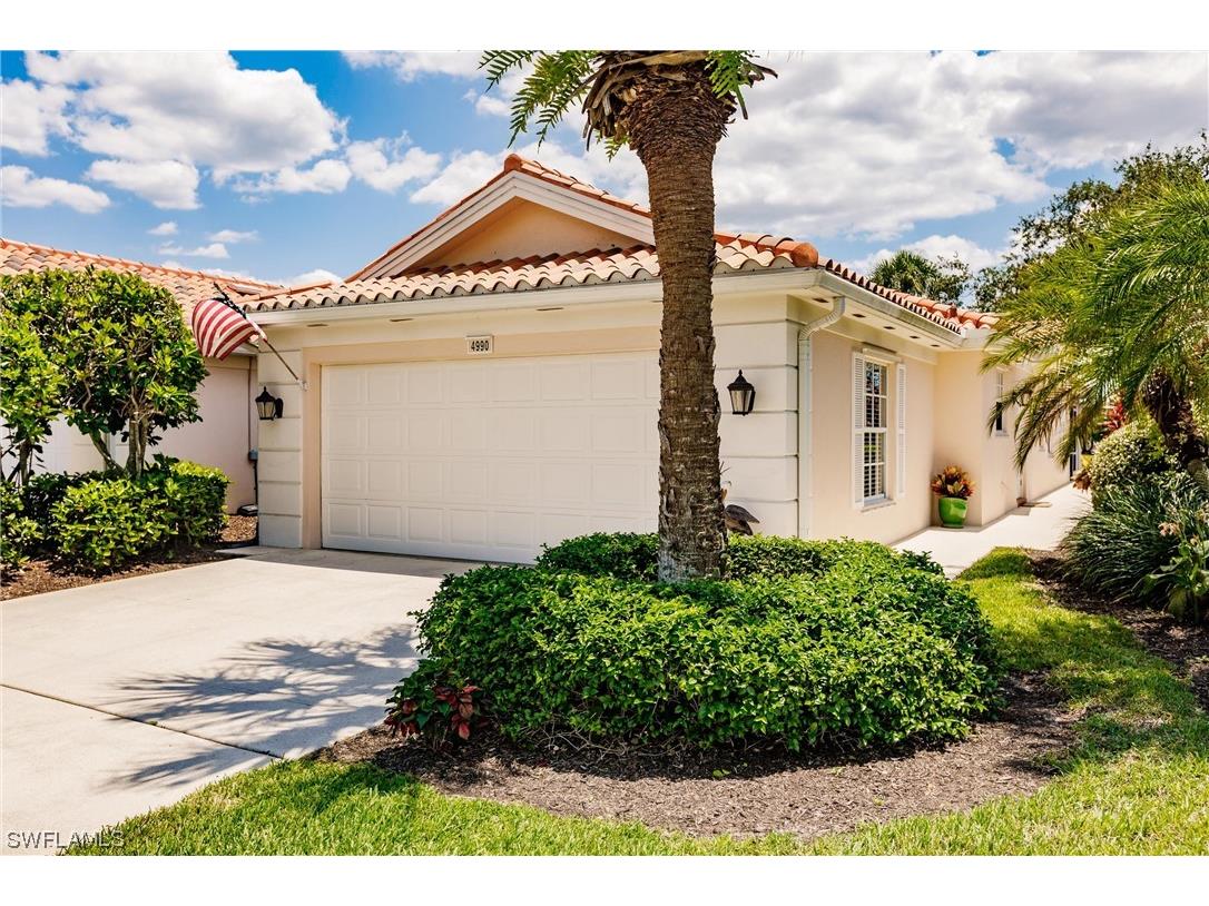 4990 Ventura Court Naples FL 34109 223035964 image1