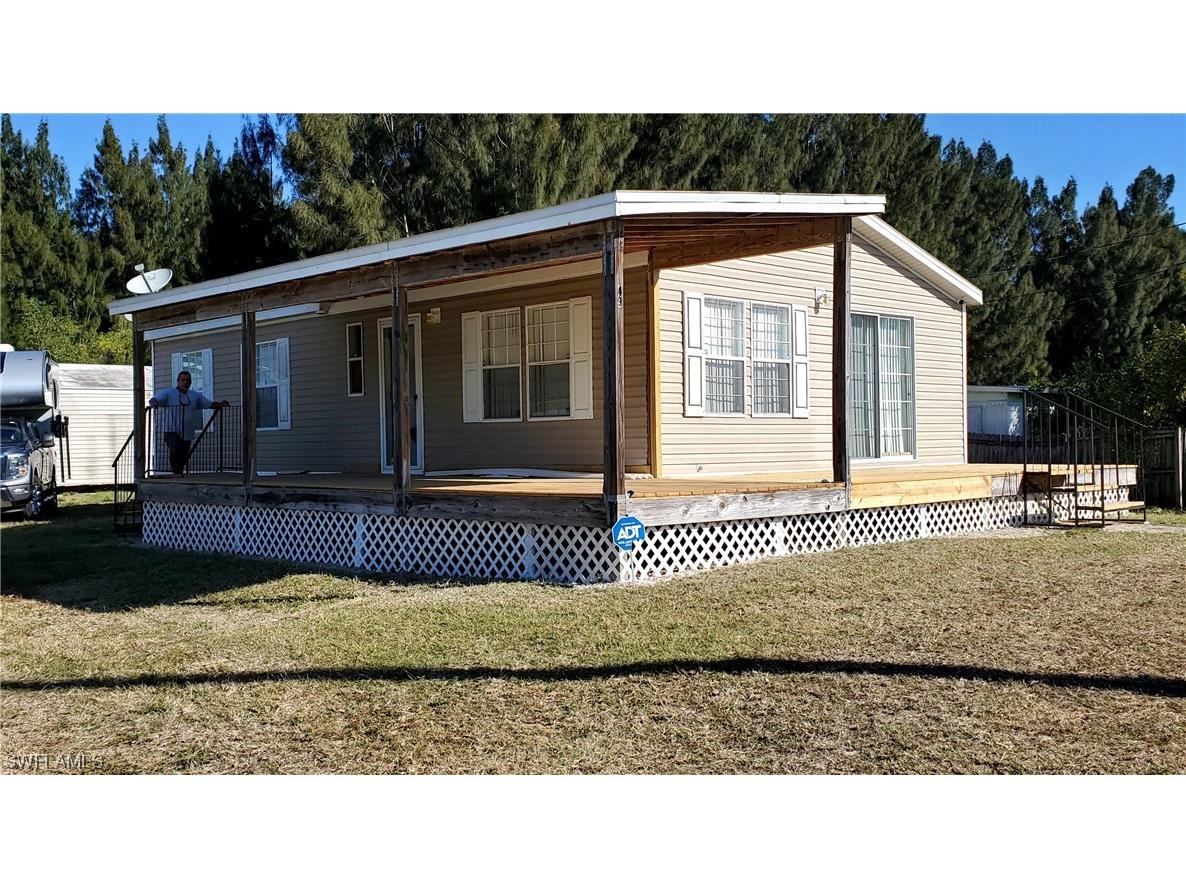 4998 Curlew Drive Saint James City FL 33956 224003298 image1