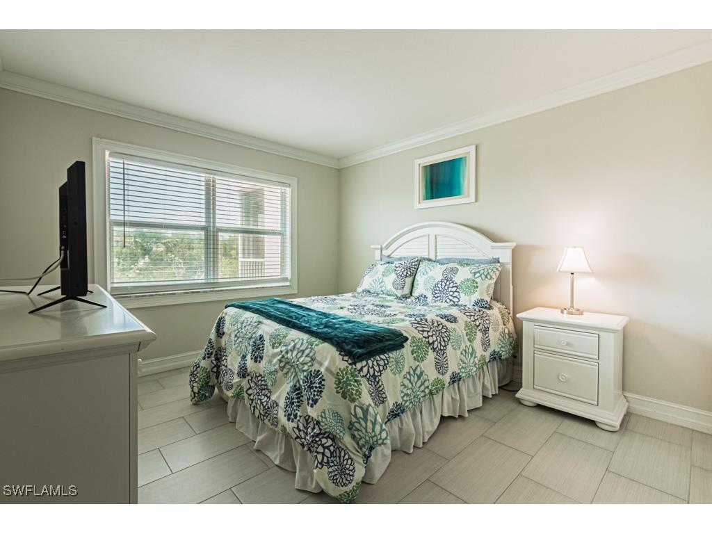 5 Bluebill Avenue #303 Naples FL 34108 225041269 image18