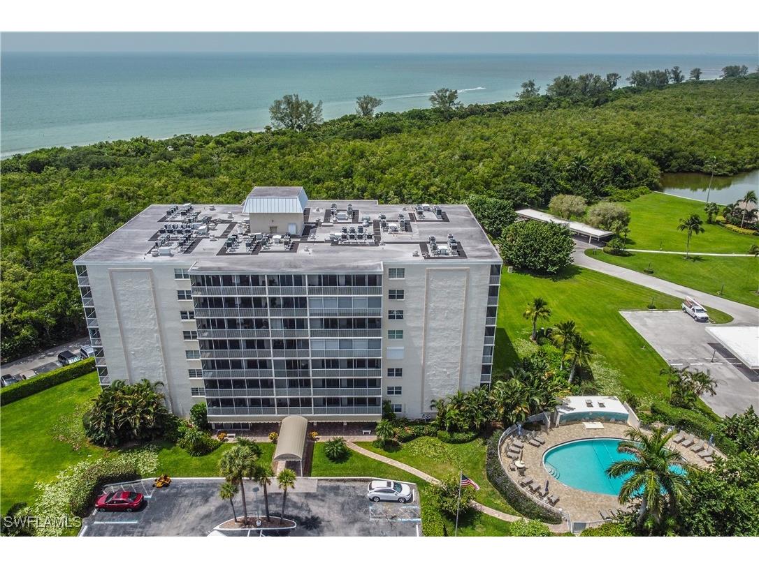 5 Bluebill Avenue #412 Naples FL 34108 225001853 image2