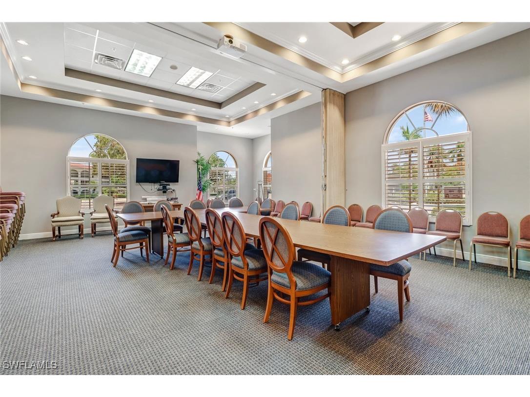 5 High Point Circle W #211 Naples FL 34103 225054816 image28