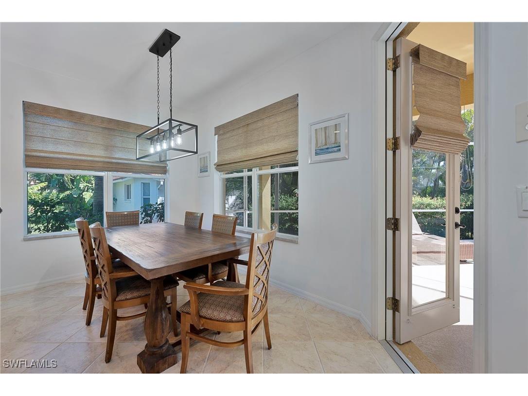 5005 Old Pond Drive Naples FL 34104 225022643 image9