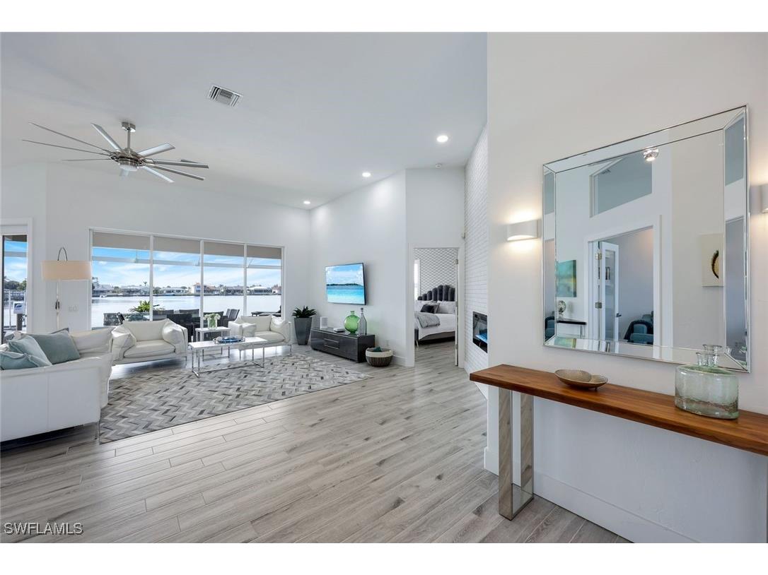 5024 SW Pelican Boulevard Cape Coral FL 33914 225020343 image13