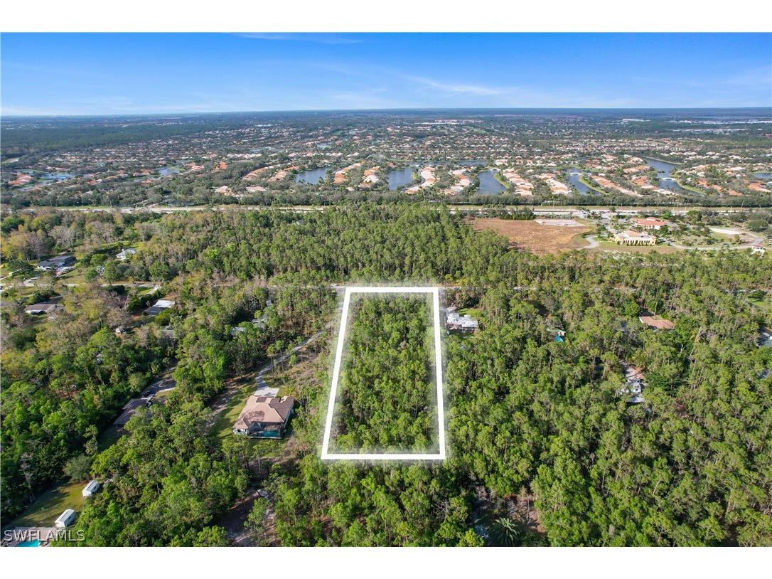 5040 Cherry Wood Drive Naples FL 34119 223010712 image1