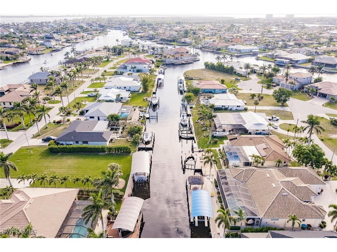 5042 Sorrento Court Cape Coral FL 33904 225014687 image10