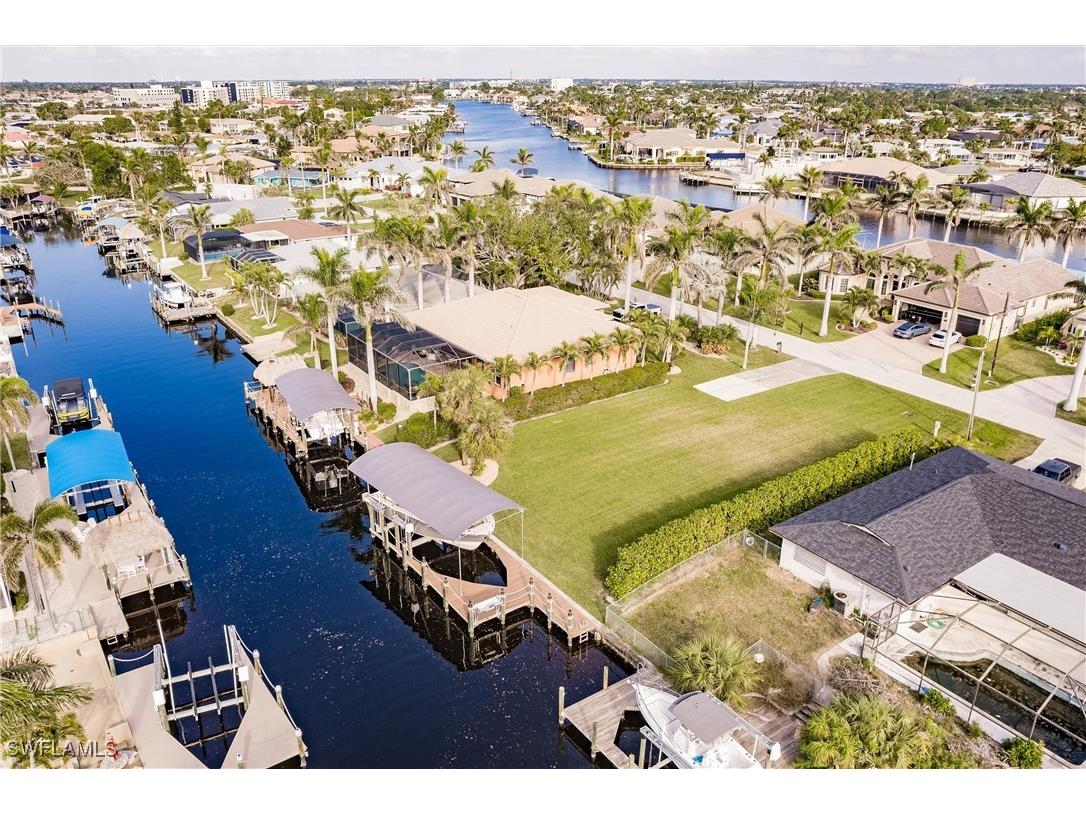 5042 Sorrento Court Cape Coral FL 33904 225014687 image11