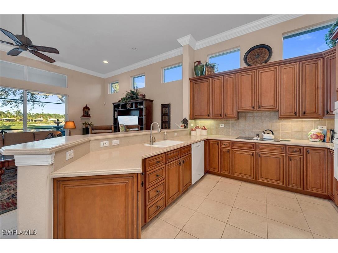 5044 Castlerock Way Naples FL 34112 224101675 image8