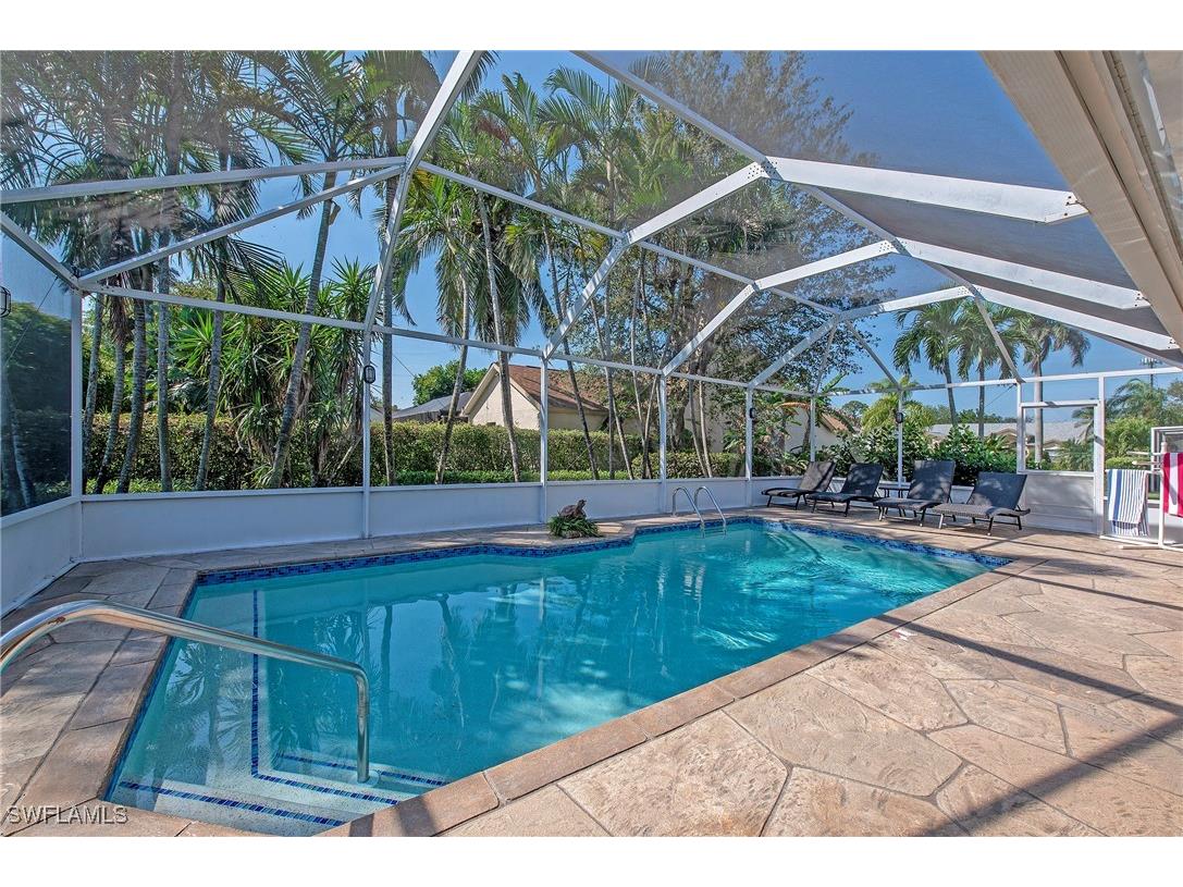 5060 Coldstream Lane Naples FL 34104 225025468 image24