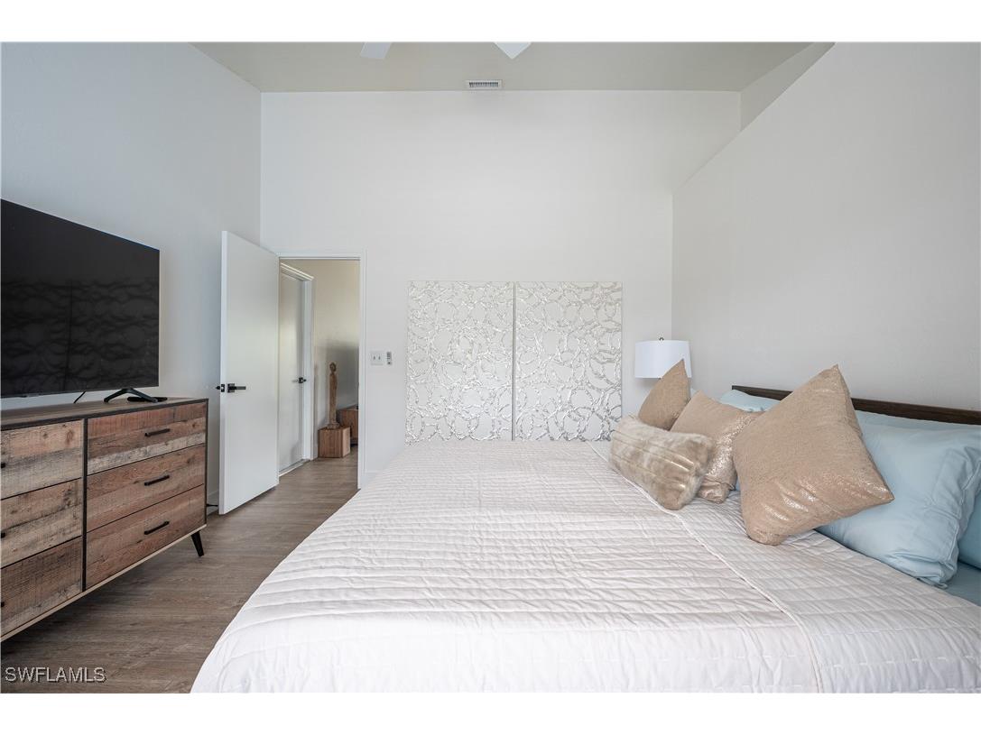 507 14th Street N Naples FL 34102 224074640 image13