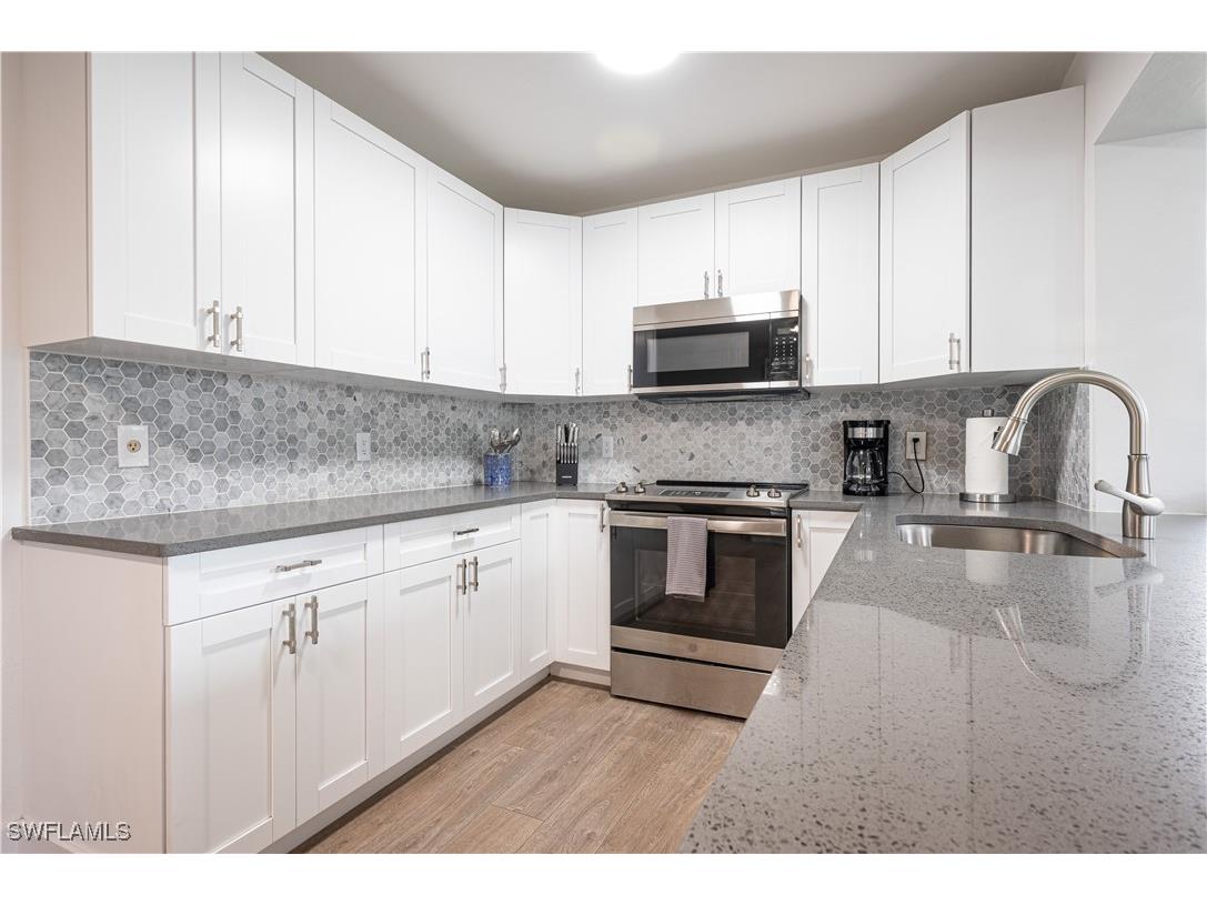 507 14th Street N Naples FL 34102 224074640 image19