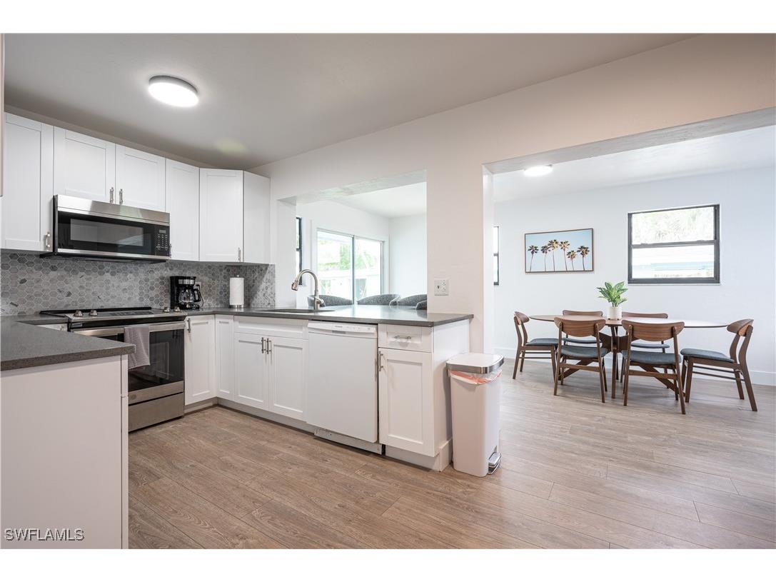 507 14th Street N Naples FL 34102 224074640 image3