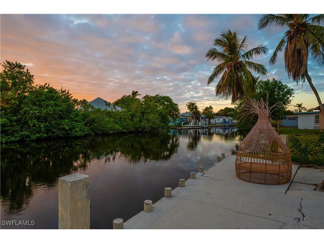 507 14th Street N Naples FL 34102 224074640 image32